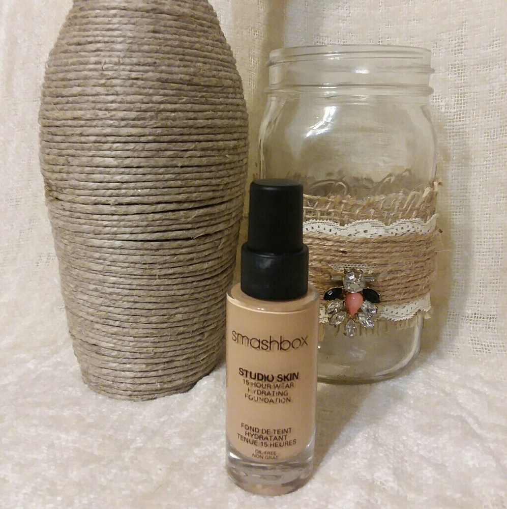 Smashbox foundation